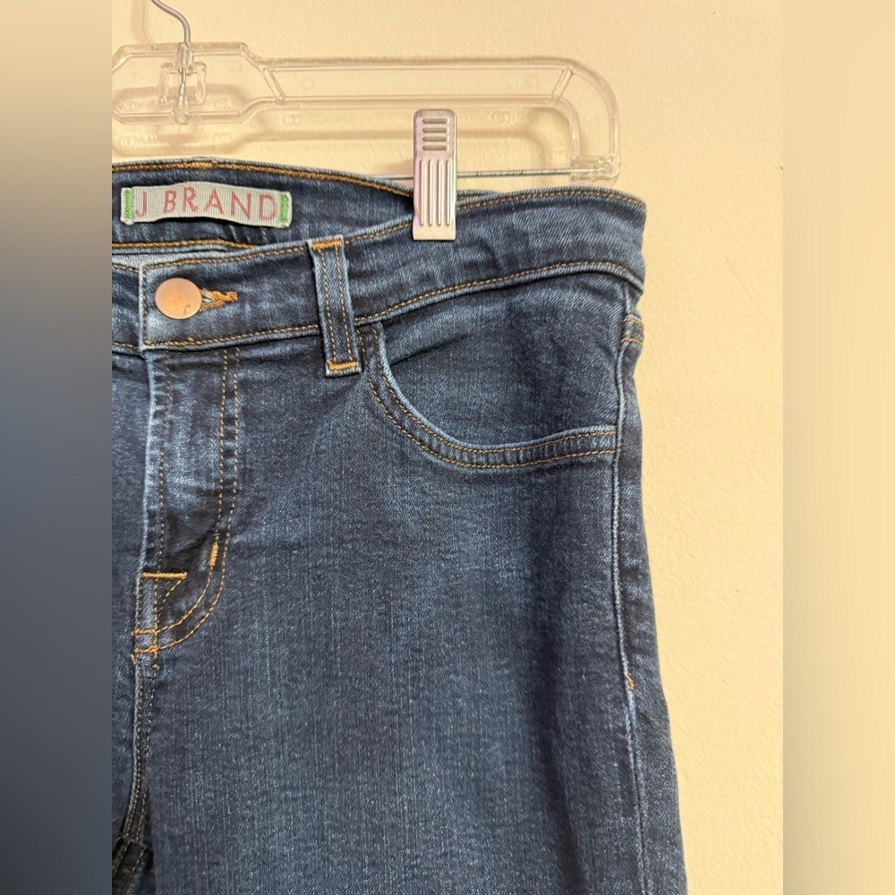 J Brand Dark Women Jeans Size 26 Blue Dark Wash Mid-Rise Straight Leg CLEAN - Picture 2 of 6